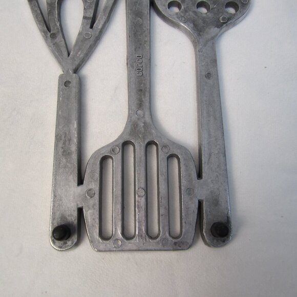 Vintage Copco Metal Trivet - Used - Picture 6 of 9